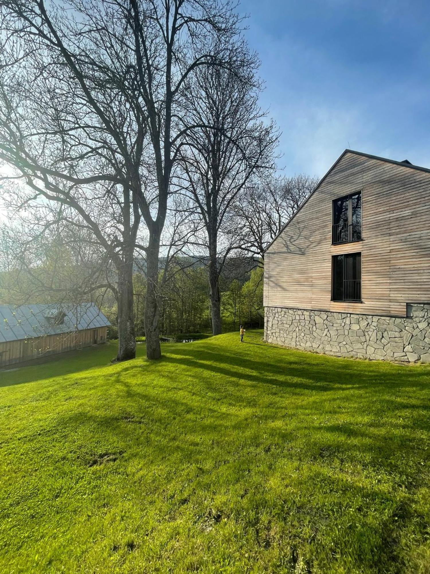 Ferienwohnung Apartman Pod Jasanem Hojsova Straz Brcalnik Železná Ruda Exterior foto
